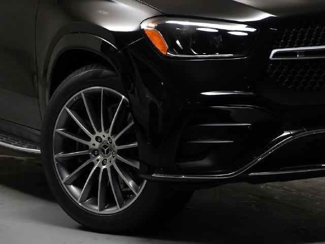 New 2026 Mercedes-Benz GLE 450 4MATIC image 3