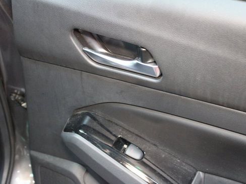 Used 2023 Nissan Altima 2.5 SR image 11