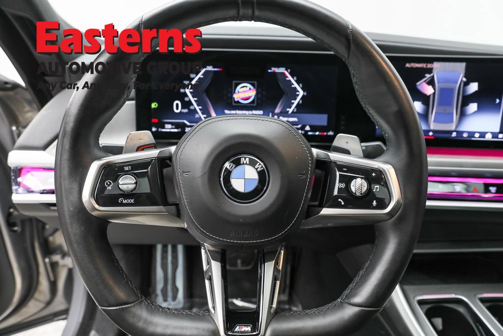 Used 2023 BMW 760i xDrive w/ Executive Package AWD/4WD image 12
