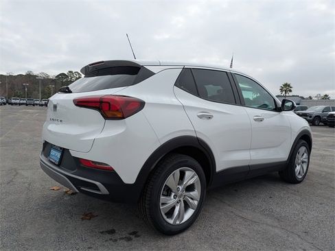 Certified 2024 Buick Encore GX Preferred image 5