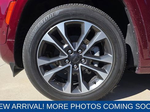 Used 2023 Jeep Grand Cherokee Overland w/ Adv Protech Group III image 10