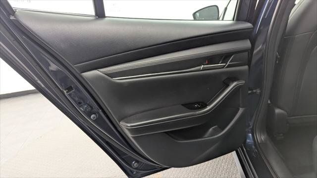 Used 2025 MAZDA MAZDA3 s FWD image 16