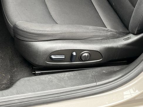 Used 2023 Chevrolet Malibu LT w/ Driver Confidence Package image 9