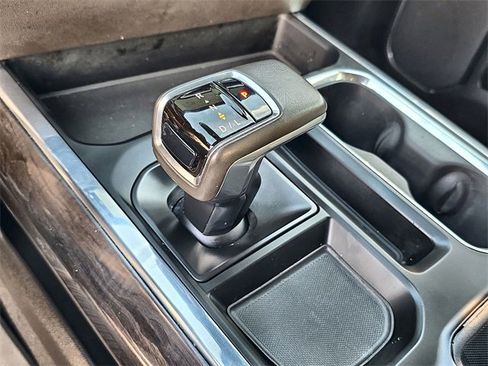 Used 2022 Chevrolet Silverado 1500 LTZ w/ LTZ Premium Package image 29