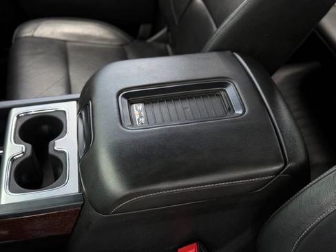 Used 2018 GMC Sierra 1500 SLT w/ SLT Premium Package AWD/4WD image 27