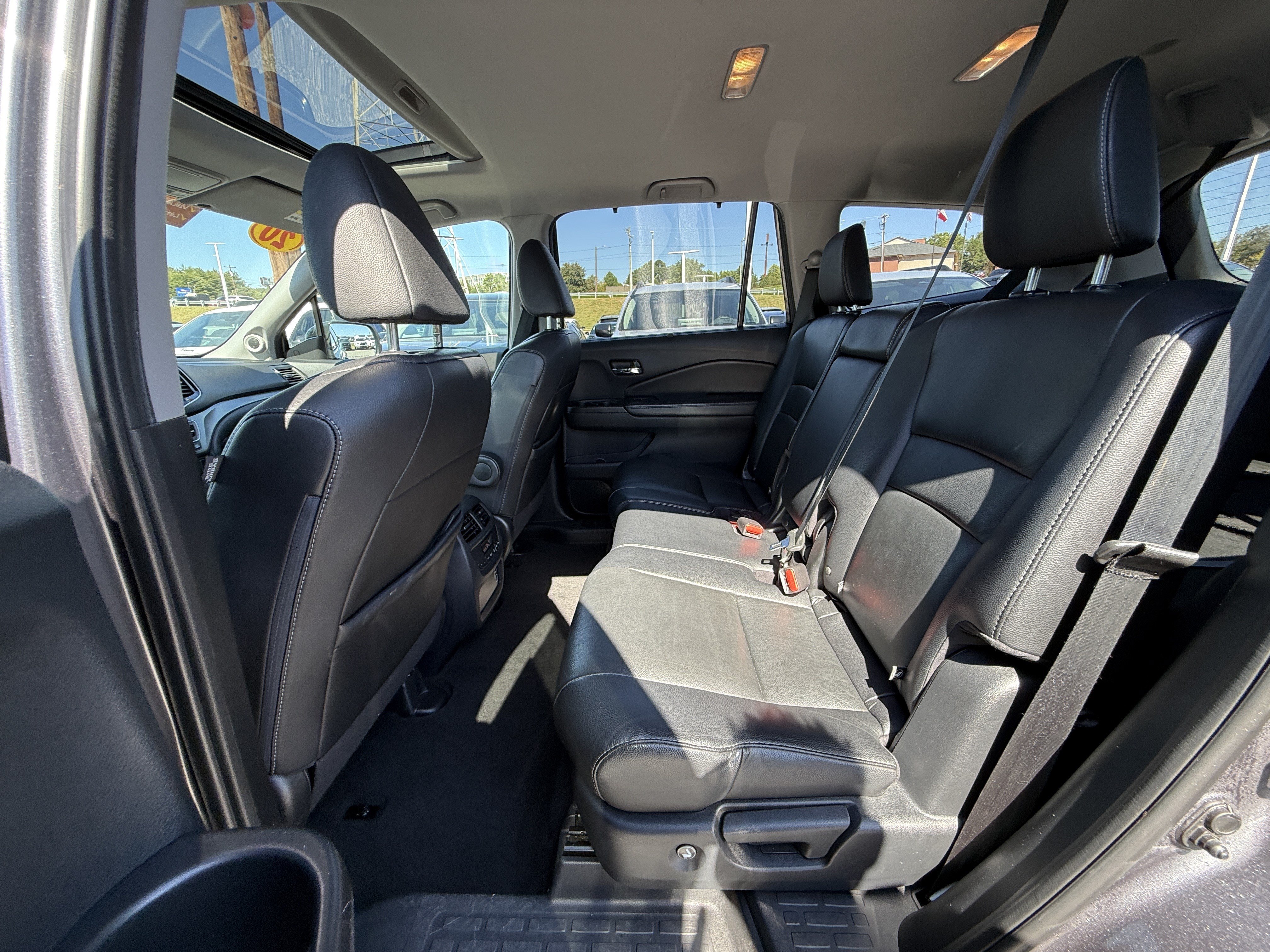 Used 2020 Honda Pilot EX-L image 31