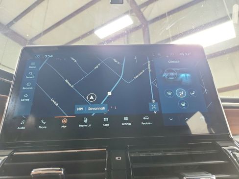 Used 2023 Lincoln Navigator Reserve AWD/4WD image 31