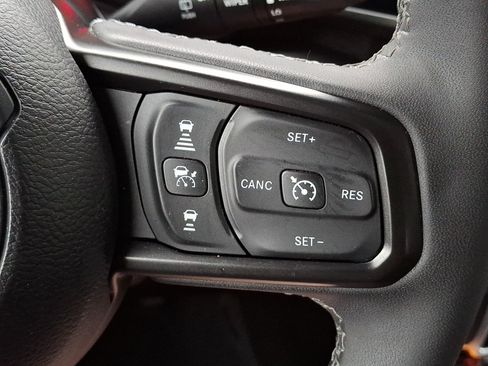 Certified 2026 Jeep Wrangler Unlimited Sport AWD/4WD image 21