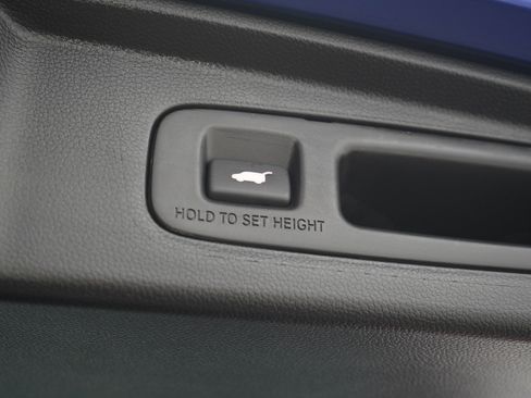 Used 2024 Honda CR-V Sport Touring image 11