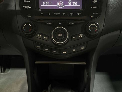 Used 2003 Honda Accord EX image 21