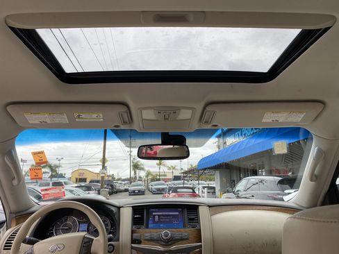 Used 2011 INFINITI QX56 2WD w/ Theater Pkg image 19