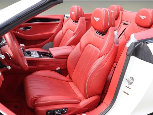 Used 2020 Bentley Continental GT AWD/4WD image 29
