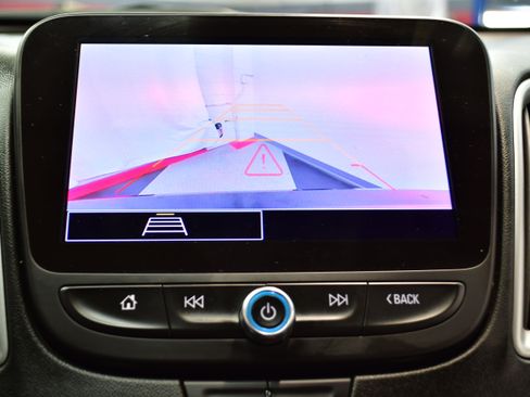 Used 2024 Chevrolet Malibu LT image 22