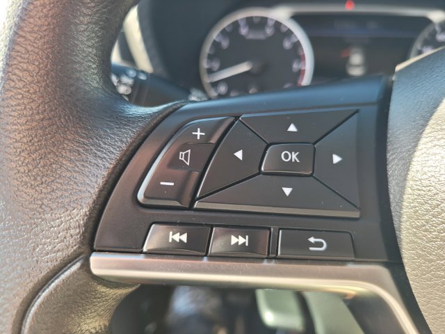 Used 2024 Nissan Sentra SV FWD image 28