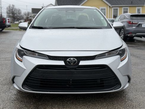 Used 2024 Toyota Corolla LE image 9