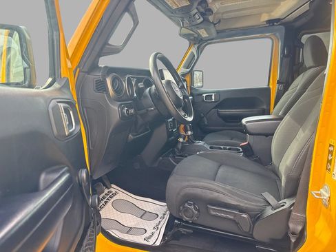 Used 2021 Jeep Wrangler Unlimited Sport AWD/4WD image 14