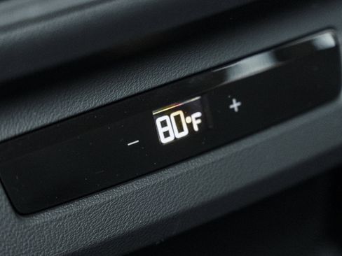 Used 2025 Audi Q5 Premium Plus w/ Premium Plus image 27