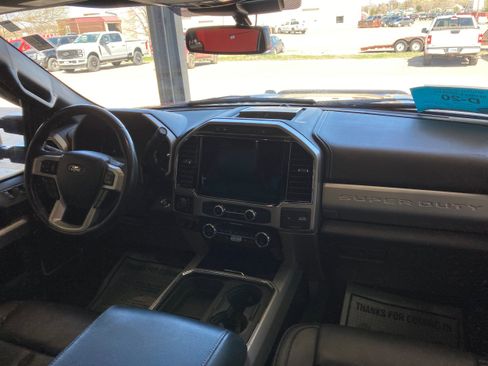 Used 2022 Ford F350 Lariat w/ Lariat Ultimate Package AWD/4WD image 14