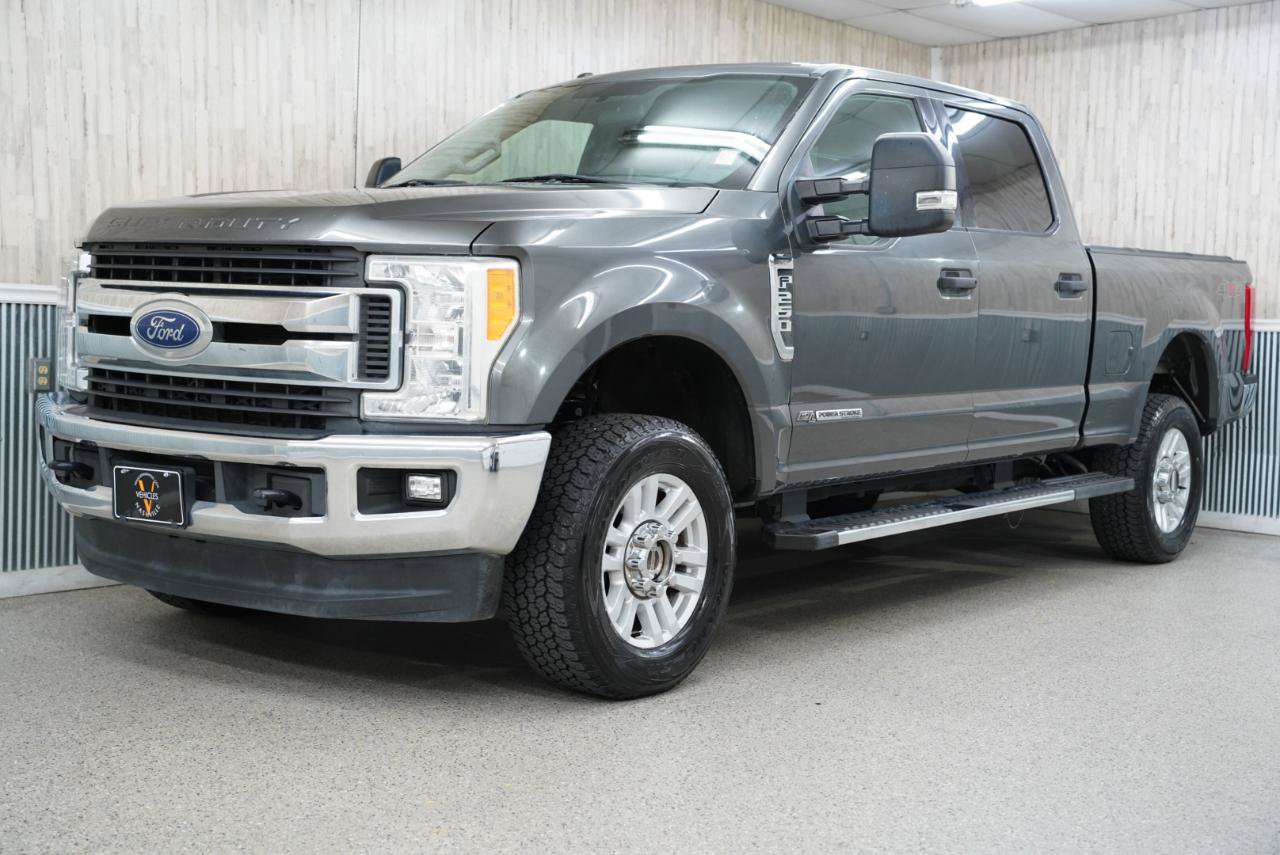 Used 2017 Ford F250 XLT w/ XLT Value Package AWD/4WD image 4