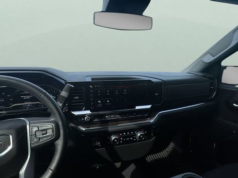 Used 2023 GMC Sierra 1500 Elevation image 11