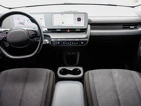 Certified 2024 Hyundai Ioniq 5 SE RWD image 12