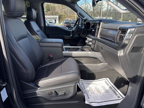 Used 2025 Ford F450 Lariat w/ Snow Plow Prep Package image 12