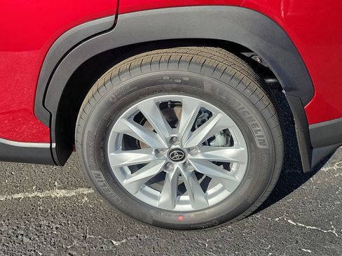 New 2026 Toyota Corolla Cross LE image 5