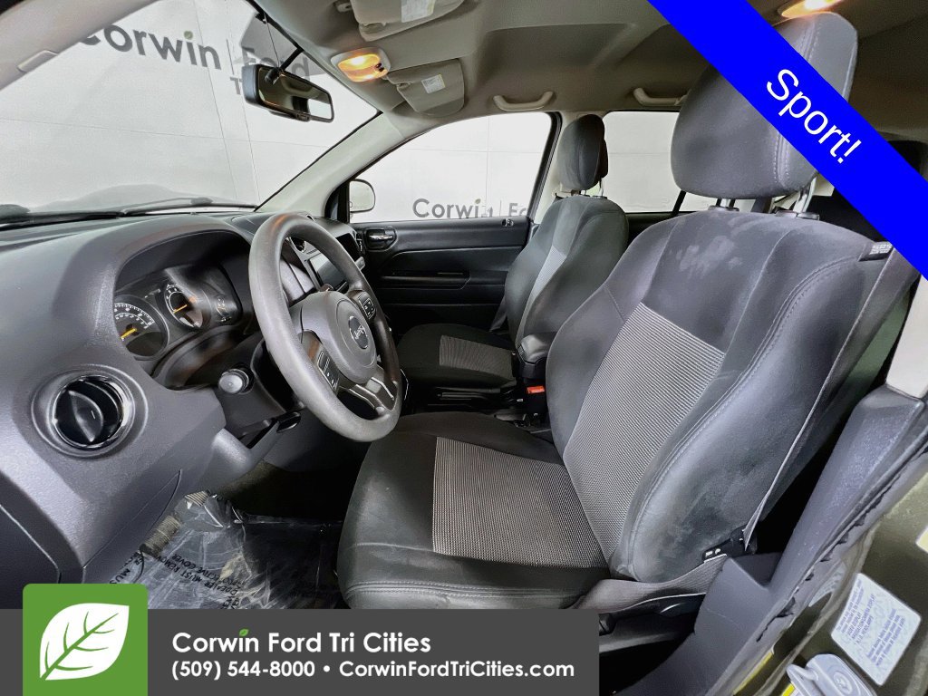 Used 2016 Jeep Compass Sport w/ Power Value Group AWD/4WD image 21