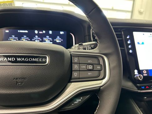 New 2026 Jeep Grand Wagoneer Limited AWD/4WD image 20