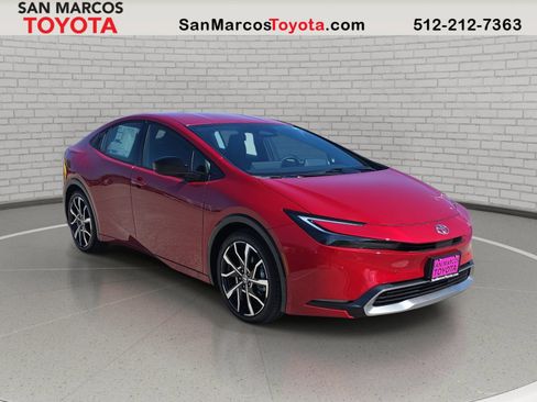 New 2026 Toyota Prius Plug-In Hybrid FWD image 3