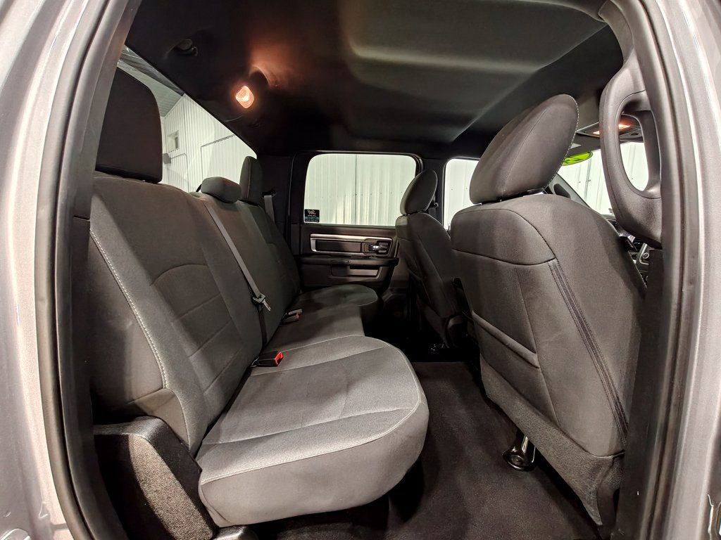 Used 2024 RAM 1500 Warlock AWD/4WD image 22