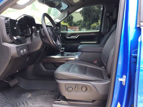 Used 2025 Chevrolet Silverado 1500 RST w/ RST All Star Premium Package AWD/4WD image 9