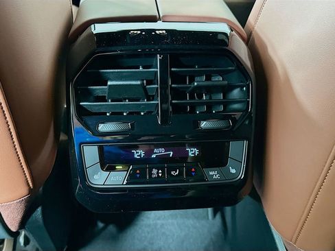 New 2026 BMW iX M70 image 18