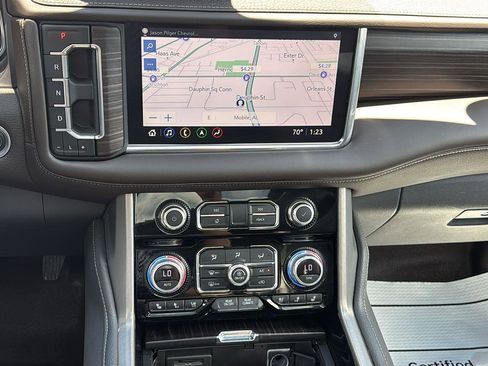 Certified 2021 GMC Yukon XL Denali w/ Denali Premium Package RWD image 40
