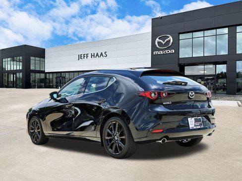 Used 2026 MAZDA MAZDA3 2.5 S Hatchback w/ Premium Pkg FWD image 2