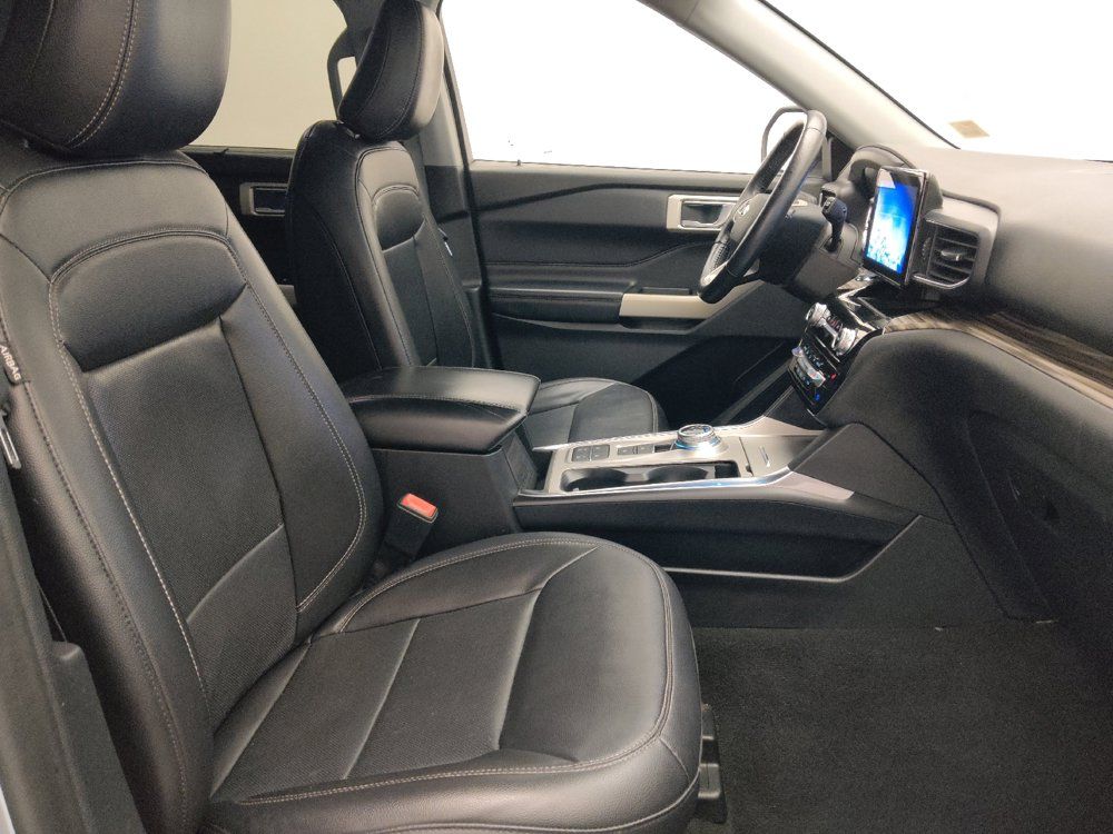 Used 2021 Ford Explorer Limited w/ Equipment Group 301A RWD image 21