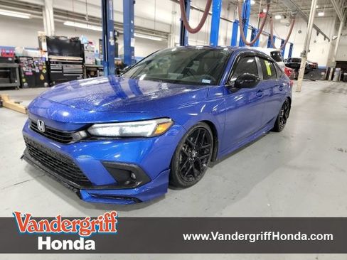 Used 2024 Honda Civic Sport image 1
