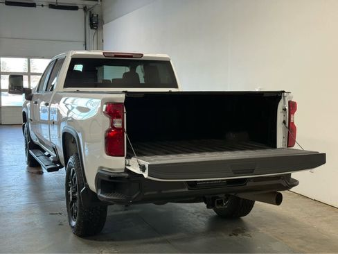 Certified 2025 Chevrolet Silverado 2500 Custom w/ Custom Value Package image 4