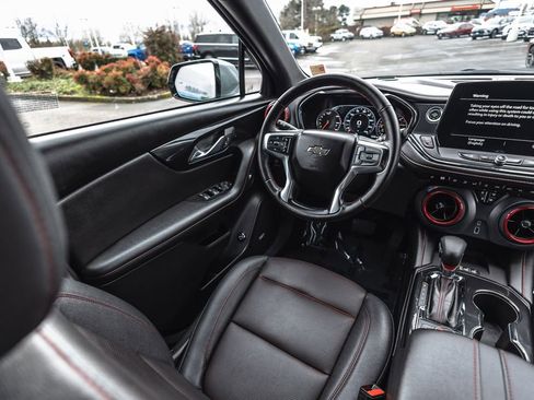Used 2025 Chevrolet Blazer RS AWD/4WD image 23