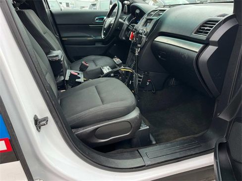 Used 2016 Ford Explorer 4WD Police Interceptor image 12