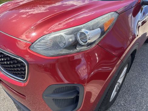 Used 2017 Kia Sportage LX w/ LX Popular Package image 2