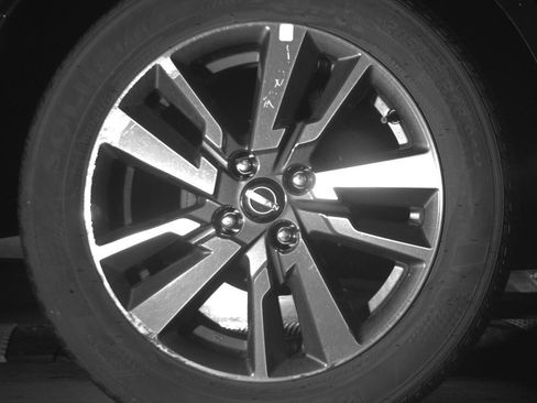 Used 2025 Nissan Versa SV image 15