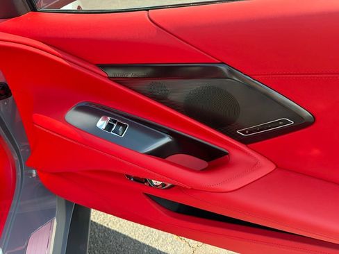 Used 2024 Chevrolet Corvette Stingray Premium Conv w/ Z51 Performance Package RWD image 37