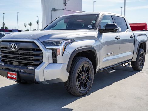 New 2026 Toyota Tundra SR5 image 3