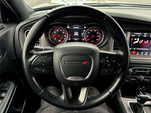 Used 2023 Dodge Charger SXT image 14