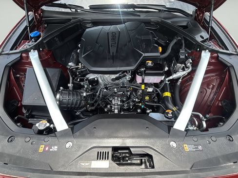 Certified 2025 Genesis G70 2.5T w/ Sport Prestige Package AWD/4WD image 9