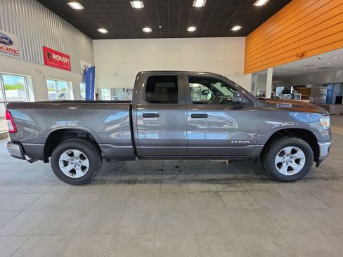 Used 2022 RAM 1500 Tradesman w/ SXT Appearance Group AWD/4WD image 7