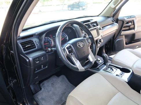 Used 2016 Toyota 4Runner SR5 Premium AWD/4WD image 13
