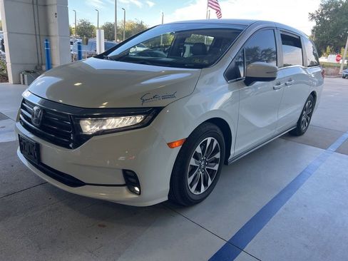 Used 2022 Honda Odyssey EX-L image 3
