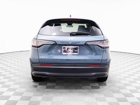 Certified 2026 Honda HR-V LX image 6